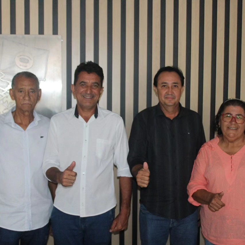Aconteceu a Sessão de Solenidade de Posse do presidente eleito Emídio Vicente e mesa diretora